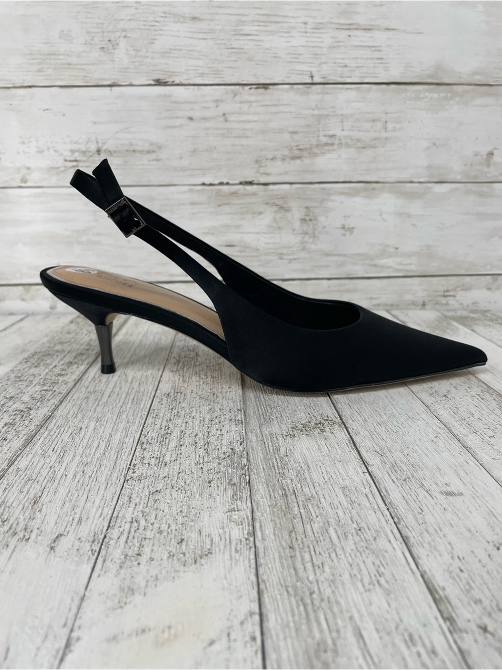 Jewel Badgley Mischka Black Satin Slingback Kitten Heels Size 8.5 - Picture 3 of 7